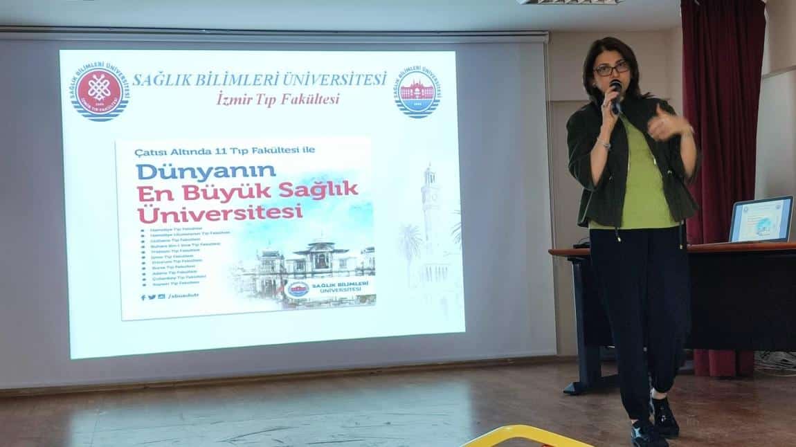 İzmir Sağlık Bilimleri Üniversitesi  Tıp Eğitimi ve Hekimlik Semineri